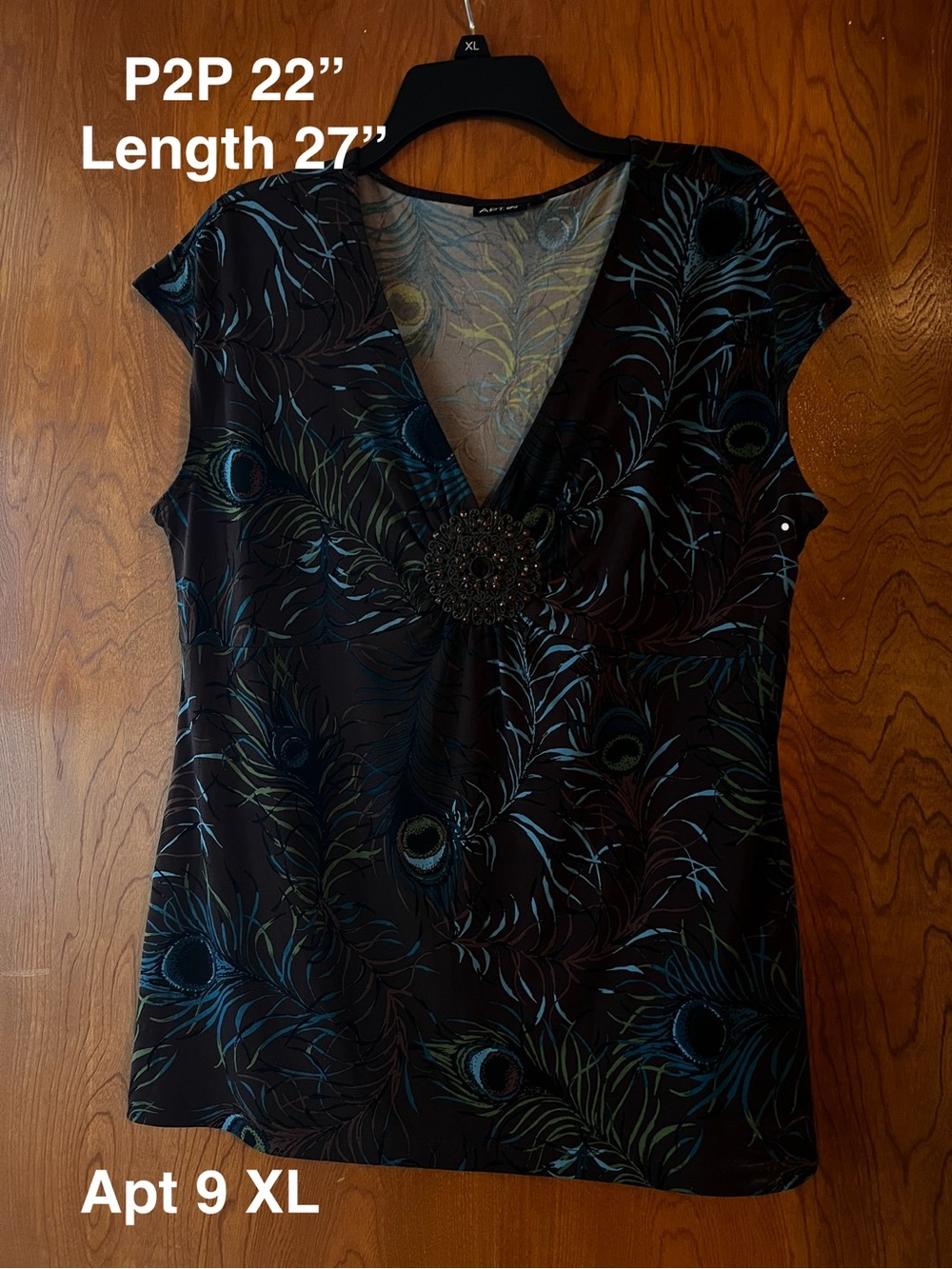 Like New Peacock-Print Pullover Brown and Teal XL